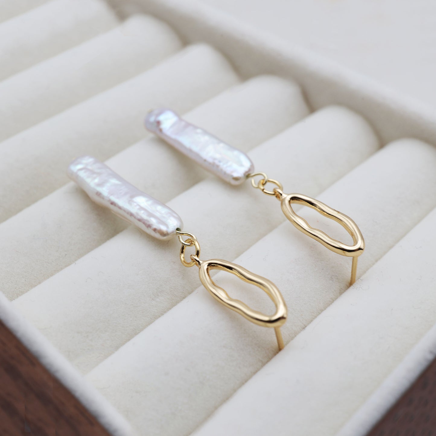 Rectangle Baroque Earring