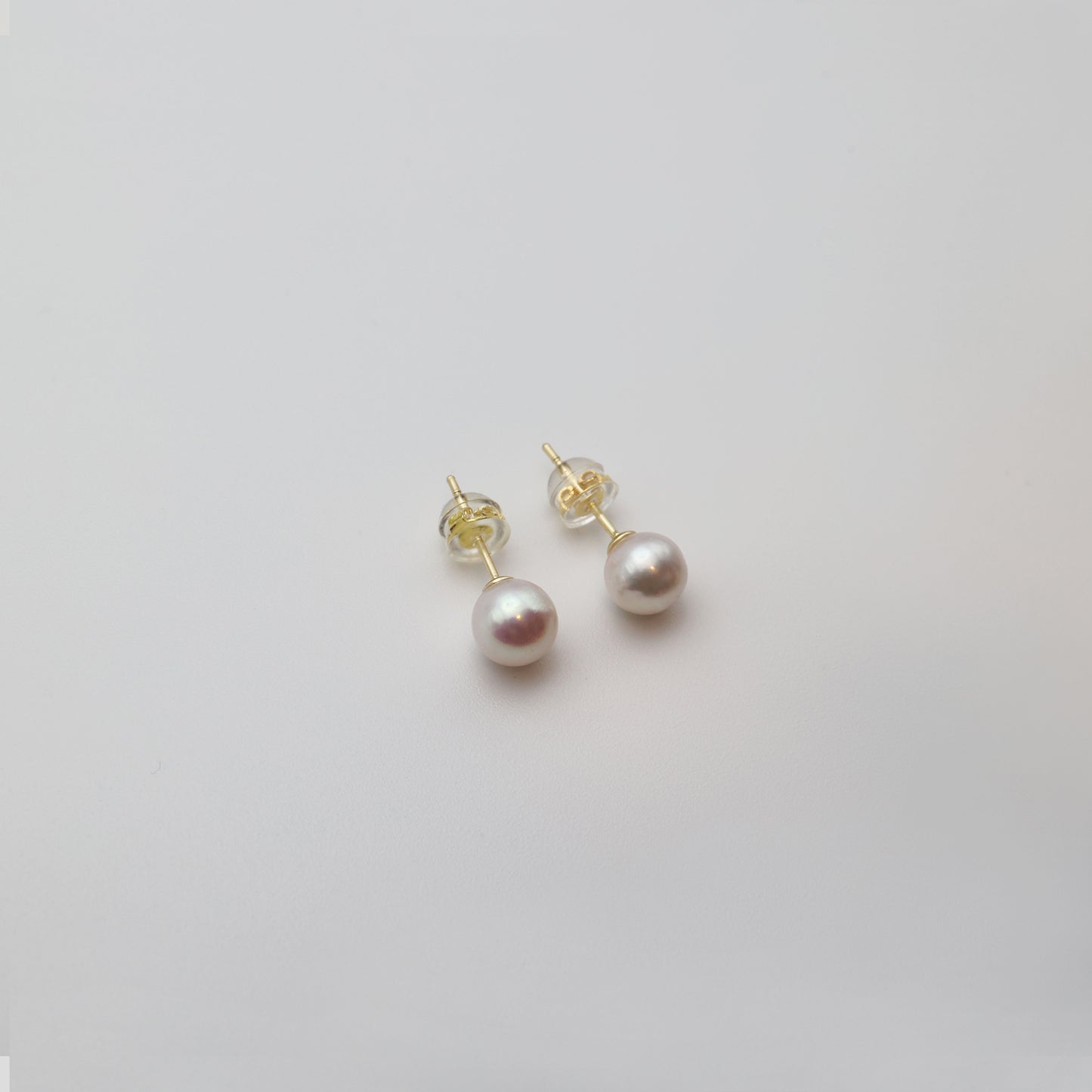 Freshwater AK pearls Studs